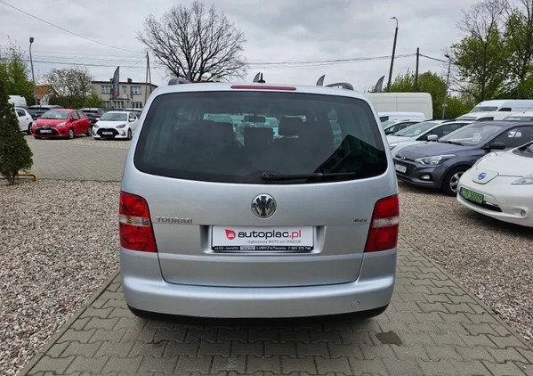 Volkswagen Touran cena 14900 przebieg: 218000, rok produkcji 2005 z Krzanowice małe 106